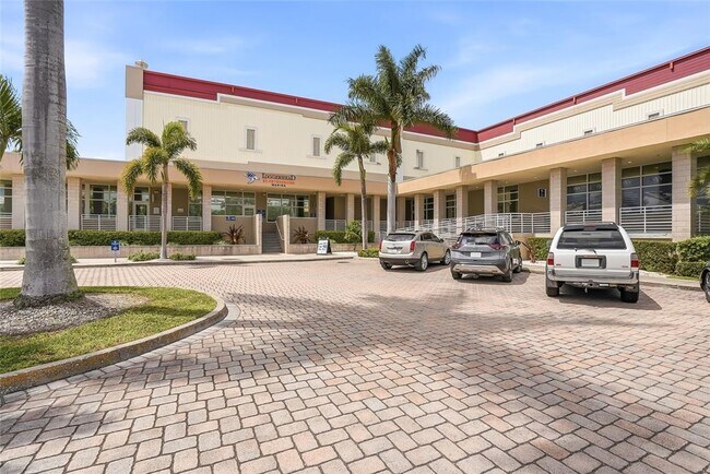 Building Photo - 3162 Moorings Dr S