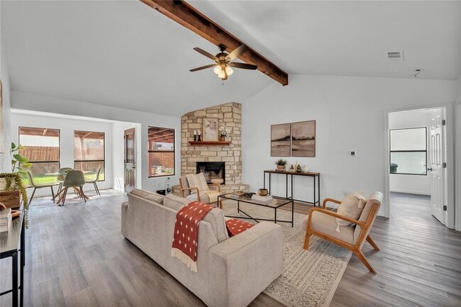 Building Photo - 1800 Tamra Ct