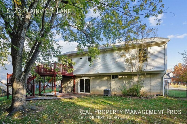 Building Photo - 6123 Plainville Ln