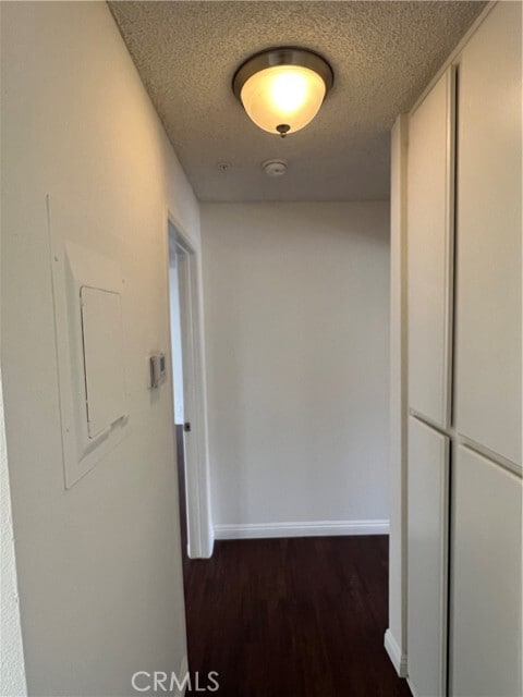 Building Photo - 711 W Duarte Rd