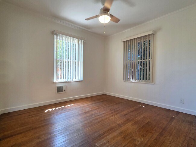 Building Photo - Beautiful Encinitas Home with Ocean Views!