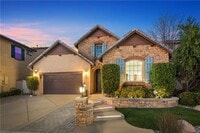 Building Photo - 4 Bedroom 4 Bathroom Home in Roripaugh Ranch Gated Community COMING SOON