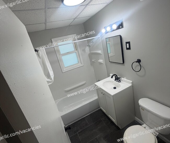 Building Photo - 2783-2785 Brown
