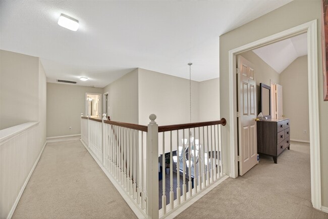 Building Photo - 5911 Indian Hills Ln