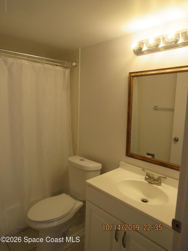 Building Photo - 500 Catalina Rd