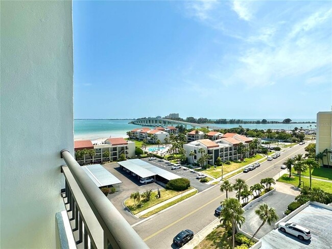 Building Photo - 855 Bayway Blvd