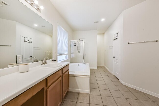 Building Photo - 18307 Wild Lilac Trail