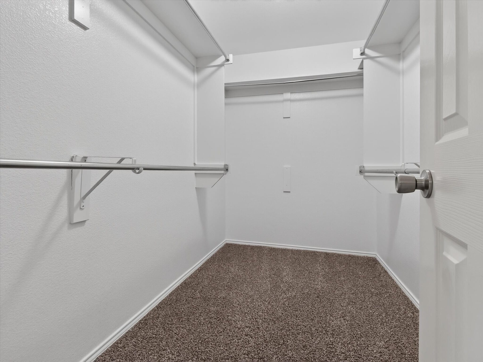 Building Photo - 3004 Sawgrass Dr