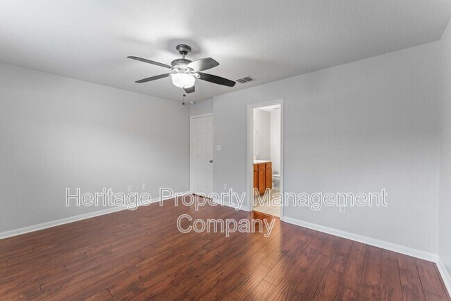 Building Photo - 10926 Acorn Canyon