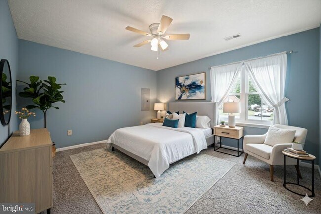 Building Photo - 112 Jefferson Ct