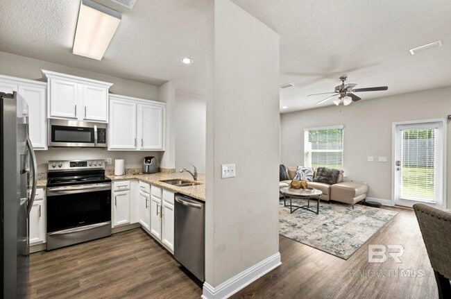 Building Photo - 25806 Pollard Rd