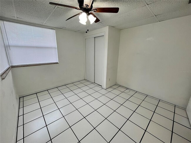 Building Photo - 860 44th Ave N