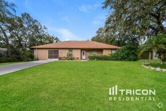 Building Photo - 1152 Tryon Cir