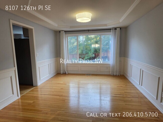 Building Photo - 8107 126th Pl SE