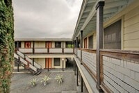 Building Photo - 5100 Bruning Ave