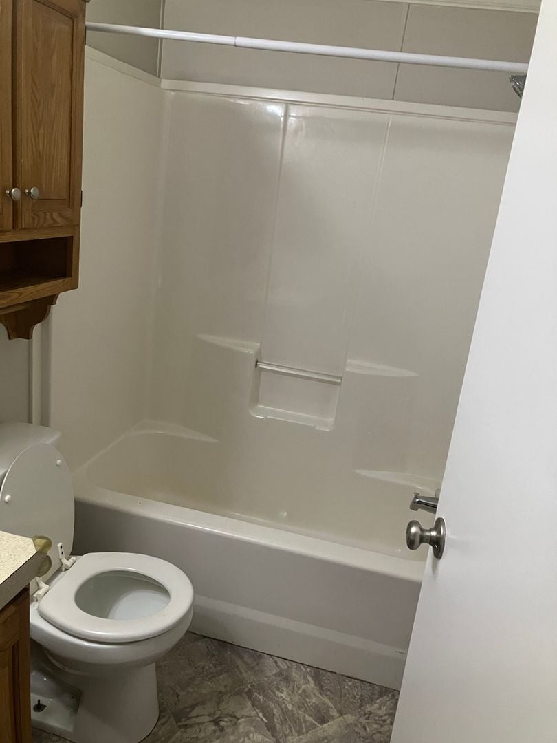 Building Photo - 1406 Winona Ct