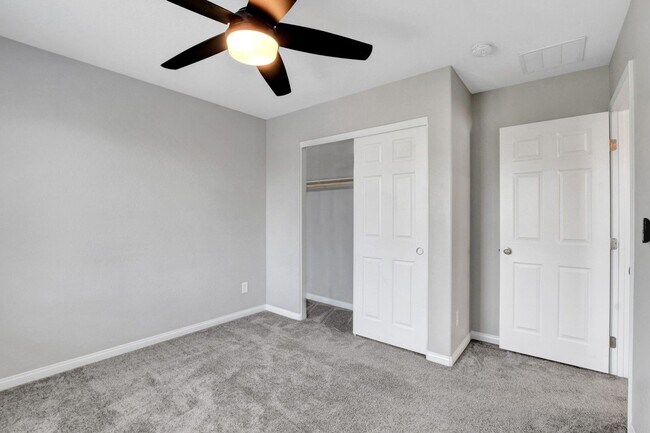 Building Photo - Beautifully Upgraded 4 Bedroom, Two Story ...