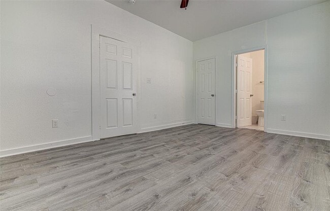 Building Photo - 2544 Sol Wilson Ave