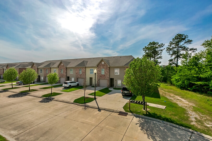 Building Photo - 262 Bella Sera Ln