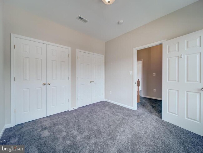 Building Photo - 6311 Hot Spring Ln