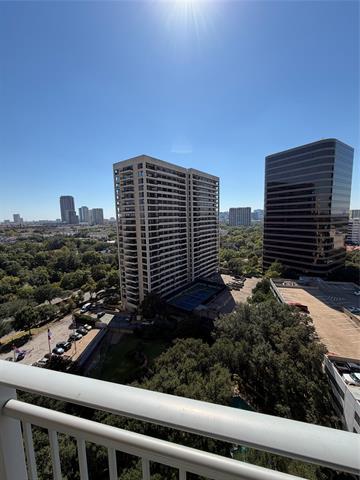 Building Photo - 3883 Turtle Creek Dr