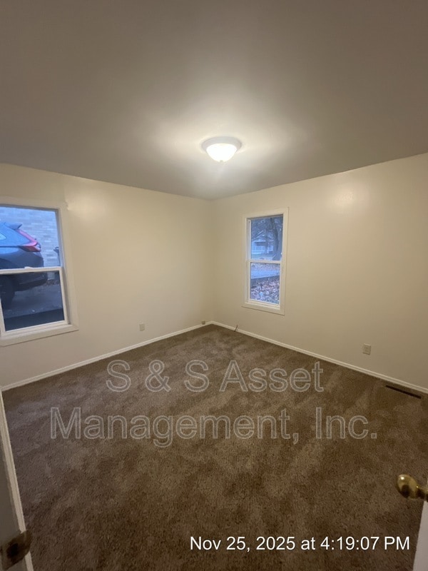 Building Photo - 6338 Rosedale Rd