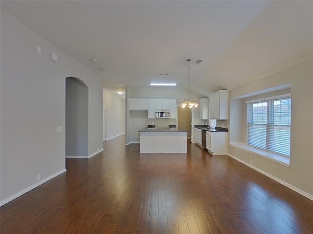 Building Photo - 541 Kerry St