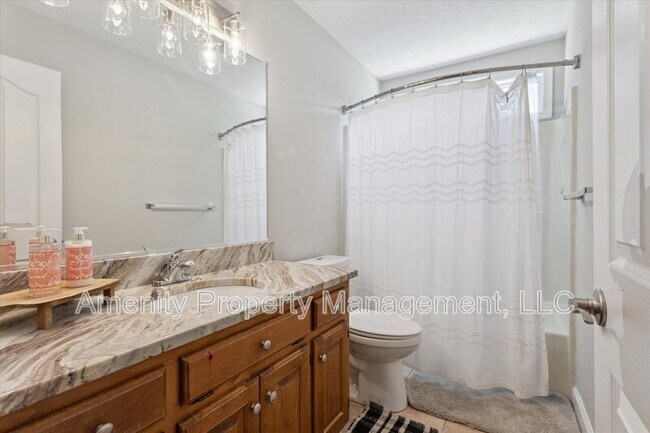 Building Photo - 203 Water Fowl Dr