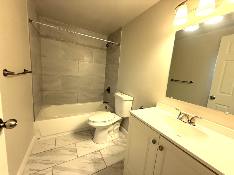 Building Photo - 1435 Mellwood Ave