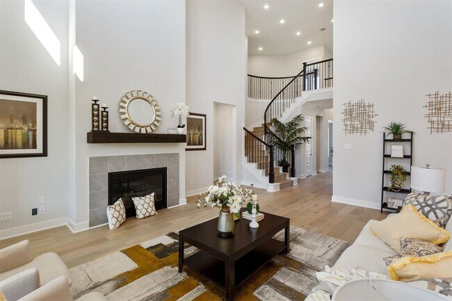 Building Photo - 21311 Blue Wood Aster Ct