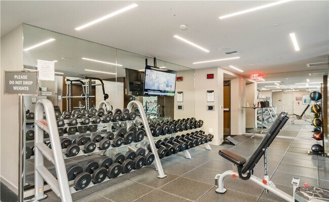 Building Photo - Insignia Condominiums ~ Belltown