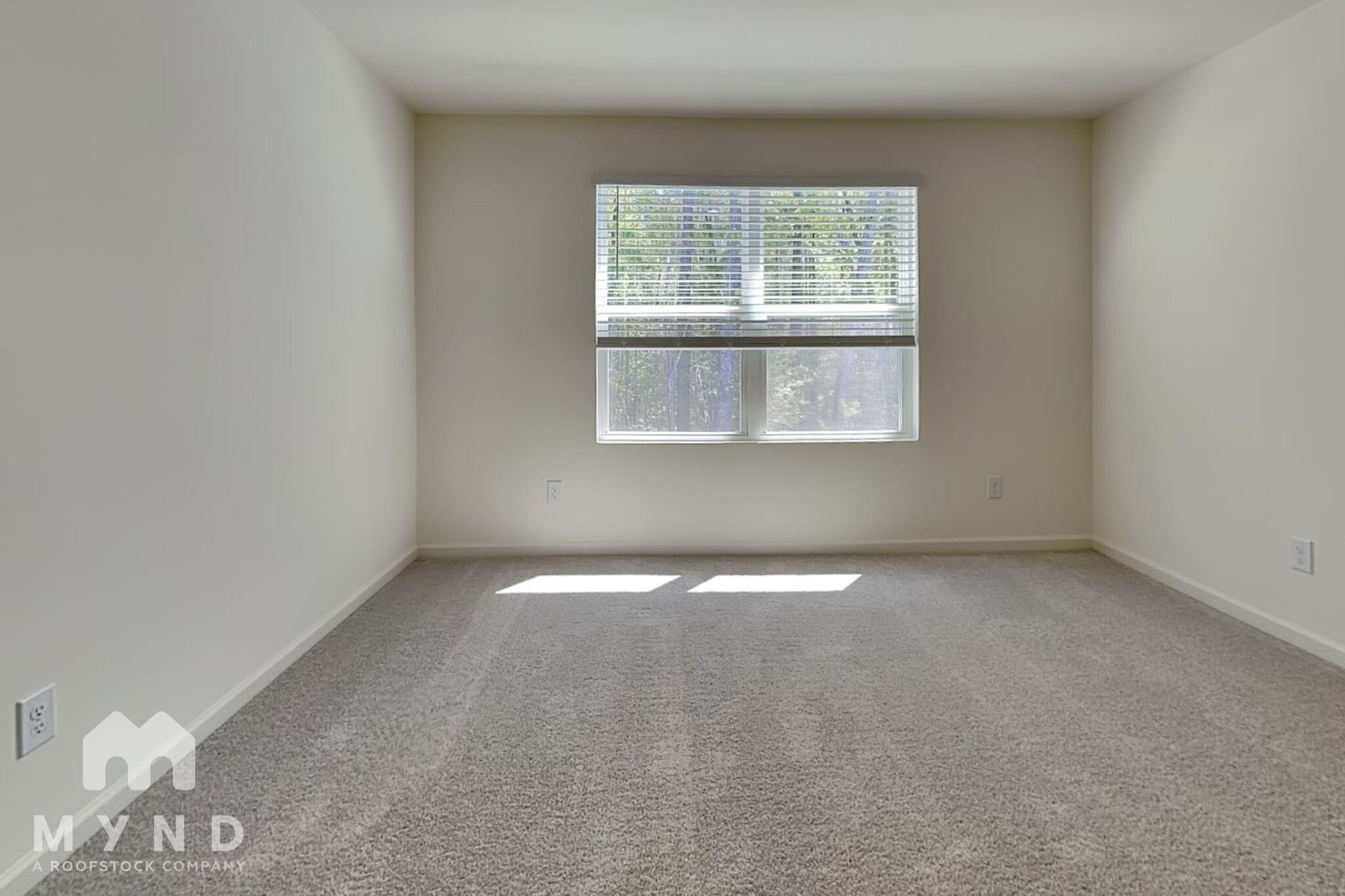 Building Photo - 3005 Fulong Dr