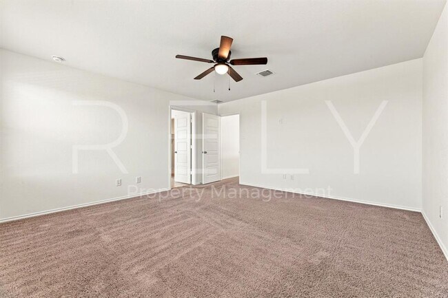 Building Photo - 521 Colonel McNally Cv