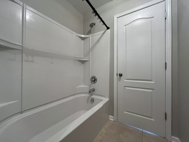 Building Photo - 17102 Alydar Commons Ln