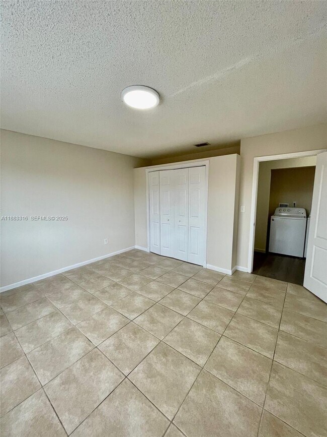 Building Photo - 7211 W 24th Ave