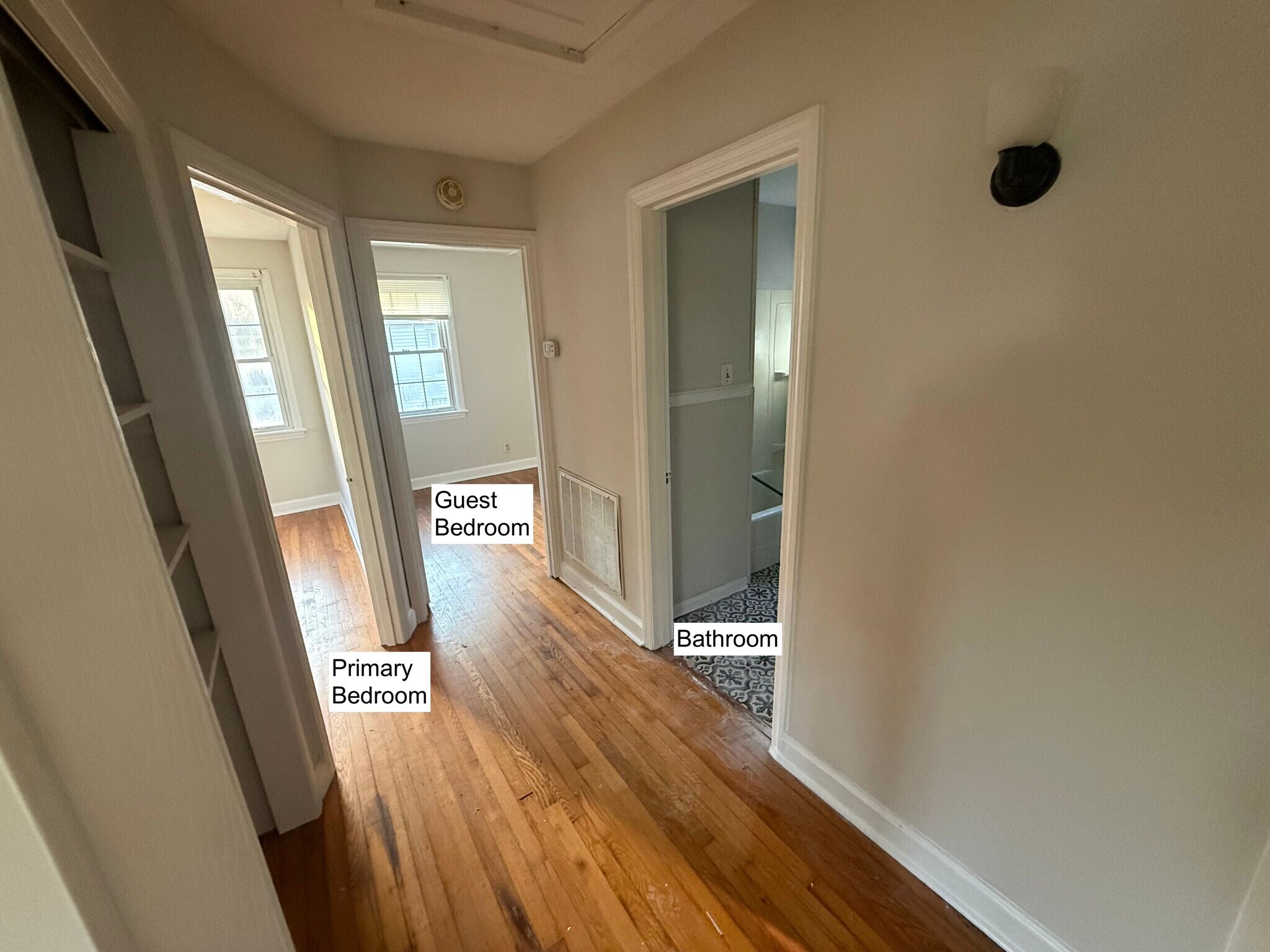 Building Photo - 109 Meadowbrook St
