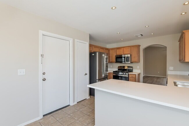 Building Photo - 12654 E Mandell Pass