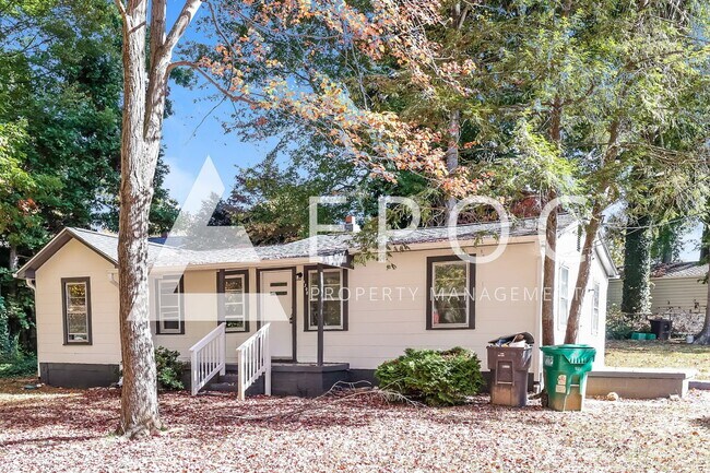 Building Photo - 1308 Madison St