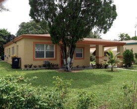 Building Photo - Charming 1-Bedroom in North Miami Beach