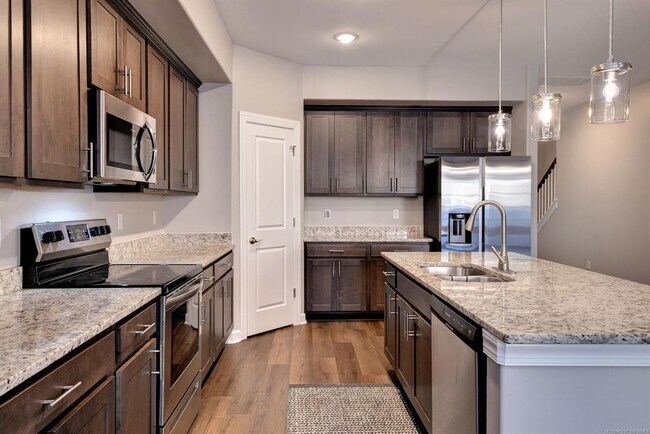 Building Photo - 107 Bicameral Ln