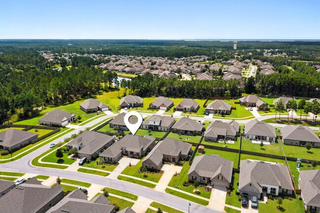 Building Photo - 212 Blaze Blvd