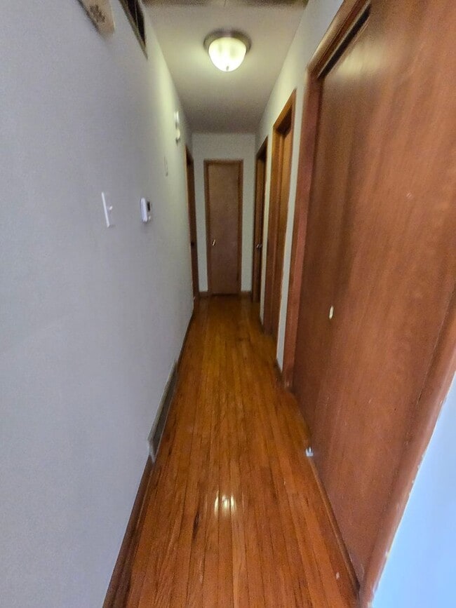 Building Photo - 2505 Andy Dr