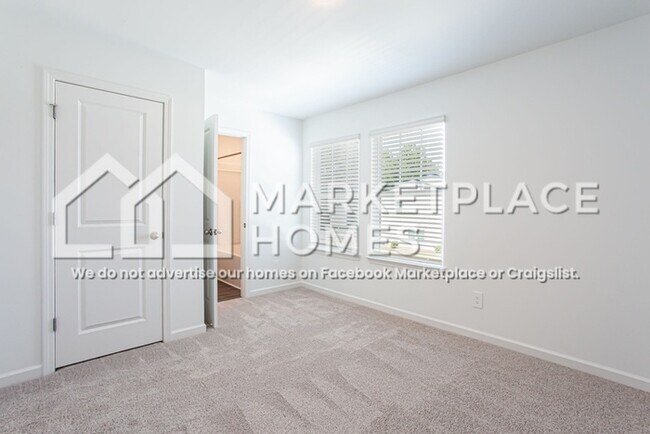 Building Photo - 357 White Tail Rd