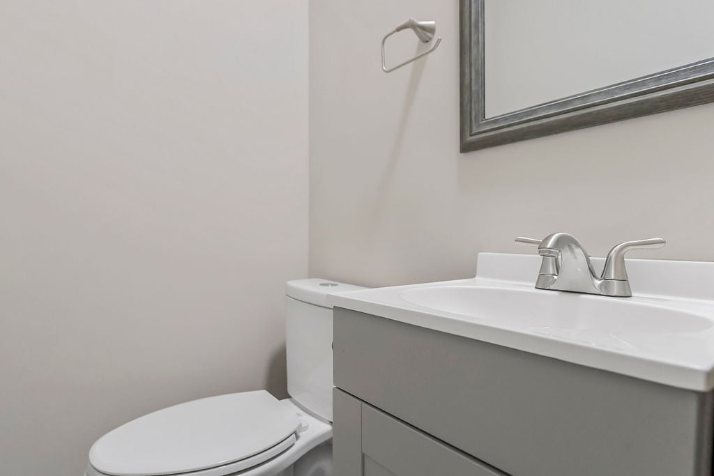 Building Photo - 9859 Connell Dr