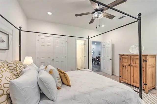 Building Photo - 6150 Shawnee Dr