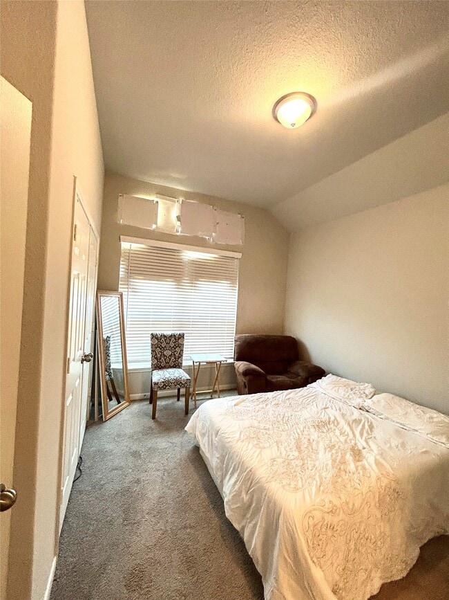 Building Photo - 19835 Capri Shrs Ln