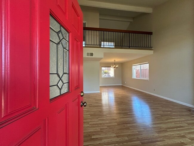Building Photo - Beautiful Two-Story Home in Village Oaks, ...