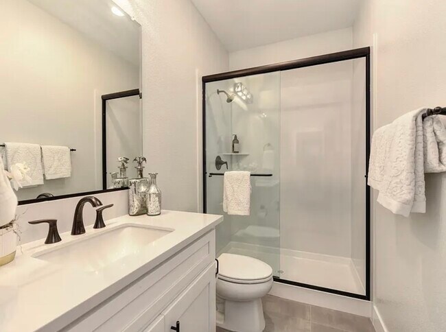 Building Photo - 145 Hermosa Ct