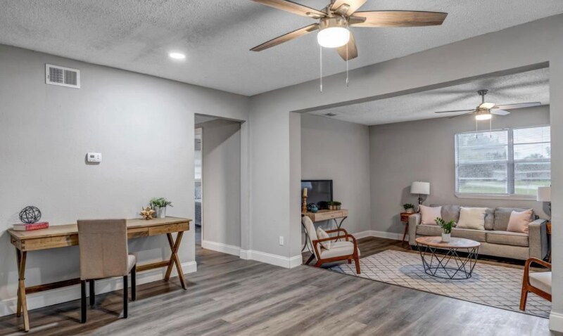 Building Photo - 6906 Bernay Ave