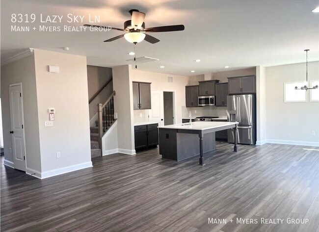 Building Photo - 8319 Lazy Sky Ln
